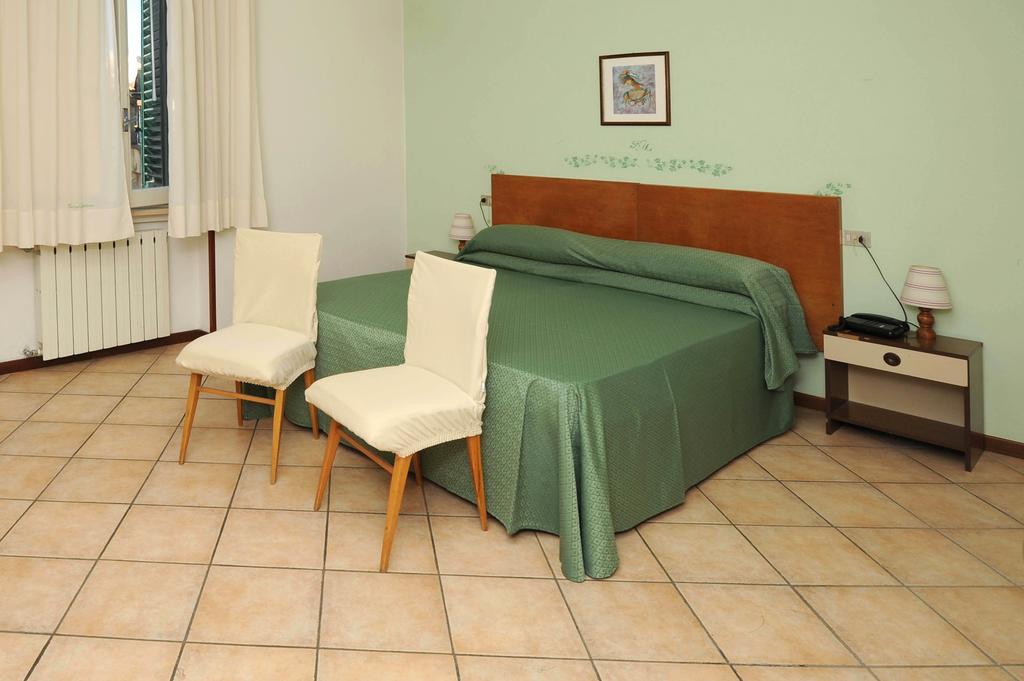 Hotel Marina 몬테카티니테르메 외부 사진