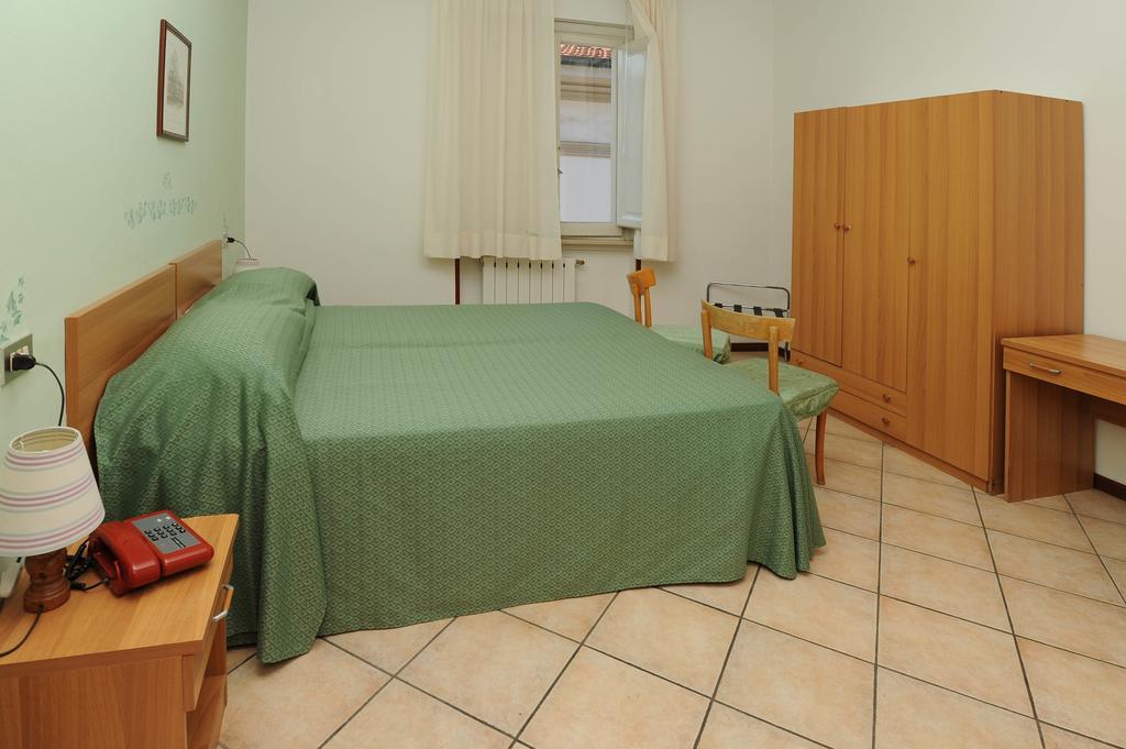 Hotel Marina 몬테카티니테르메 외부 사진